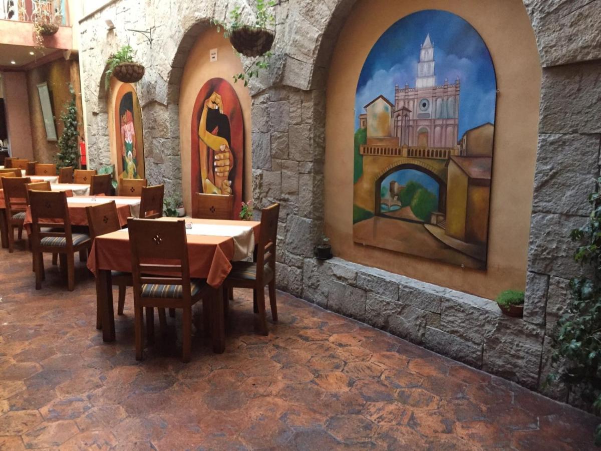 Hotel Ines Maria Cuenca Buitenkant foto